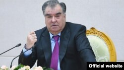 Эмомали Рахмон, Тәжікстан президенті.