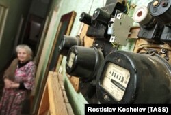 Ukrainian consumers will presumably be keeping a close eye on their electricity meters in the future now that low prices for power are a thing of the past. (file photo)