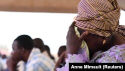 تصویری از خانواده قربانیان حمله در بورکینافاسو