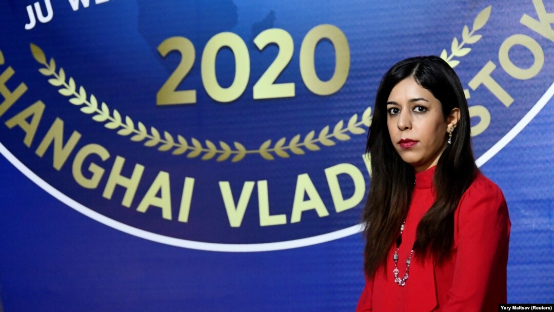 Iranian chess arbiter Shohreh Bayat will be honored for choosing “to be a champion for women’s rights rather than be cowed by the Iranian government’s threats.”