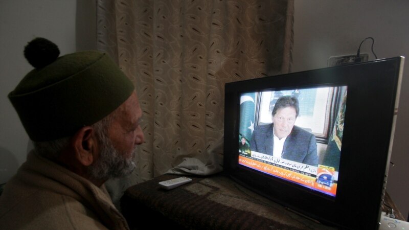 Premijer Pakistana Kan poziva na dijalog 