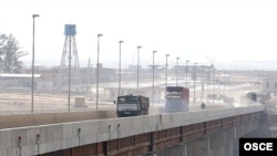 A bridge over the Panj River on the Tajik-Afghan border