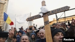 Protest în Piaţa Universităţii, Bucureşti, 16 ianuarie 2012