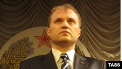 Evgheni Şevciuk, la inaugurarea ca preşedinte al autoproclamatei republici transnistrene, 30 decembrie 2011, Tiraspol