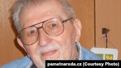 Monsignor Karel Fort was a broadcaster for RFE/RL's Czechoslovak Service. (photo:pametnaroda.cz)