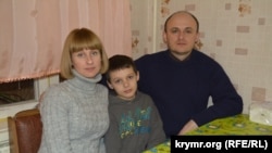 Александр Болтян с семьей