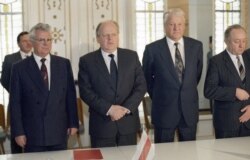 Леонид Кравчук, Станислав Шушкевич, Борис Ельцин, Вячеслав Кебич, Беловежская пуща, 1991 год