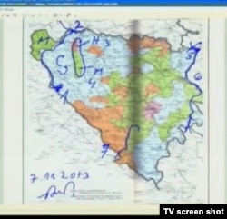 Jedna od više karti BiH prikazanih u sudnici