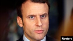 Emmanuel Macron, a pro-Europe candidate in the two-stage presidential election beginning on April 23, has accused Moscow of responsibility for cyberattacks targeting the website and e-mail servers of his campaign.