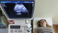 'Bir üzrxahlıq da etmədilər ki, balanı öldürdük': Ana ölümləri rəsmi hədəfdən iki dəfə çoxdur