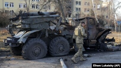 Мужчина проник в дом и пытался изнасиловать спящую женщину