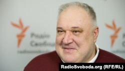 Володимир Цибулько вважає, що чутки про перенесення виборів поширюють опоненти Порошенка
