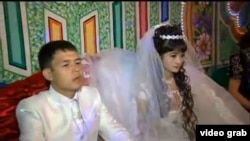 Uzbek couples continue to marry during the cotton harvest season, but at home instead of at restaurants and wedding halls.