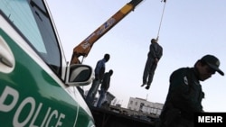 عکسی از یکی از اعدام‌ها در ایران