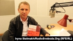 "If 700 people were able to write it flawlessly, this would not be a competition," says respected Ukrainian linguist Oleksandr Avramenko.