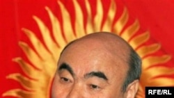 Бывший президент Кыргызстана Аскар Акаев.