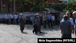 Жители села Дуиси с утра выражают соболезнования членам семьи Хангошвили