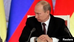 Ресей президенті Владимир Путин. Кремль, 16 қараша 2012 жыл. (Көрнекі сурет)