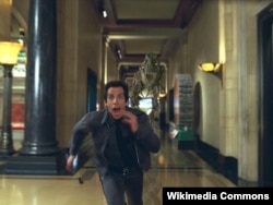 Ben Stiller "Muzeydə gecə" filmində, 2006-cı il.