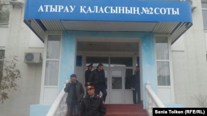 90-шы жылдардағы порномен шектесетін эротикалық фильмдер