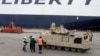  НАТО перебрасывает военную технику и войска в Балтию
