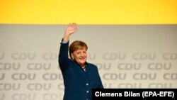 Angela Merkel astăzi la Congresul formațiunii Uniunea Creștin-Democrată (CDU), la Hamburg