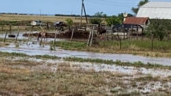Затоплені вулиці в селі Котовське Роздольненського району