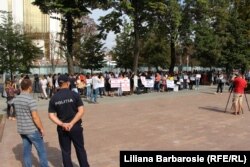 La protestul din fața Parlamentului