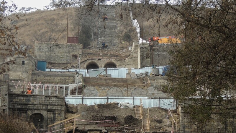 Реконструкция Митридатской лестницы: есть ли немецкий след в российском бизнесе в Крыму?