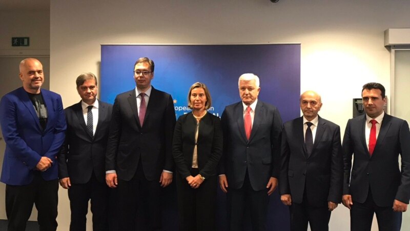 Премиерите на Западен Балкан на состанок во Брисел