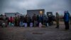 Архівне фото. Обмін утримуваними особами на Донбасі поблизу Горлівки, 27 грудня 2017 року