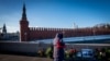 Мемориал Бориса Немцова на Большом Москворецком мосту, 10 января 2018 г.