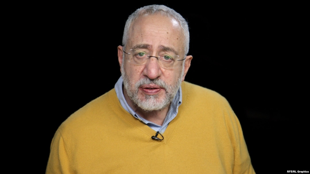 Russian journalist and historian Nikolai Svanidze had been diagnosed with cerebral ischemia.