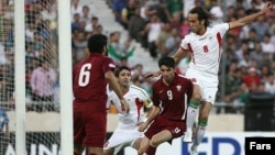 بازی ایران و قطر در ورزشگاه آزادی