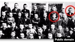 Австрия. Философ Людвиг Витгенштейн жана Адольф Гитлер бир мектепте окушкан. 1899-жыл.