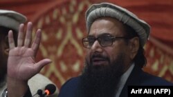 Radical Islamist Hafiz Saeed (file photo)