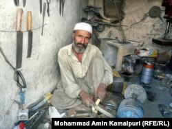 عاشق الله چاقوساز