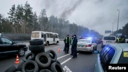 Учасники акції протесту на під'їздах до Києва, 24 січня 2017 року