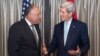 وزير خارجية الولايات المتحدة جون كيري ونظيره المصري سامح شكري