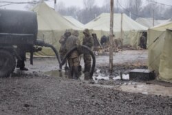Підтоплення наметового містечка на військовому полігоні на Дніпропетровщині. 1 березня 2017 року
