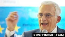 Jerzy Buzek na diskusiji pod nazivom Demokratizacija Europe - utjecaj parlamenta i civilnog društva, Sarajevo, novembar 2011.