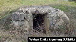Неизвестный ход рядом со второй башней