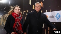 Эрнест Мацкявичюс (справа)