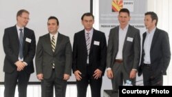 Македонско-германското стопанско здружение и Претставништвото на германското стопанство во Македонија (АХК), организира информативен настан на тема: „Шанси и ризици за странски инвеститори во Македонија“.