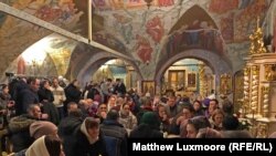 Polaznici kluba Petar i Fevronija se upoznaju u Uspenskoj crkvi u Moskv