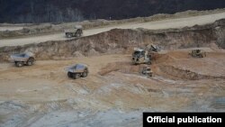 Թեղուտի պղնձի բաց հանքավայրը, արխիվ: