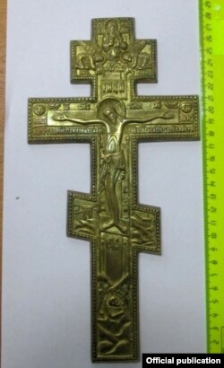 Ўзбекистондан олиб чиқилган хоч