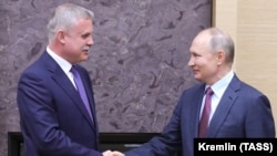 Ұжымдық қауіпсіздік шару ұйымының бас хатшысы Станислав Зась пен Ресей президенті Владимир Путин