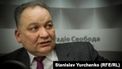 Член Меджлісу кримськотатарського народу, голова Комітету захисту прав кримськотатарського народу Ескендер Барієв