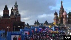 Мітинг і концерт з нагоди другої річниці анексії Криму Росією. Москва, Красна площа, 18 березня 2016 року